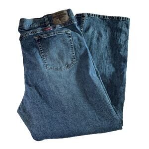 Wrangler Jeans 44X30 Relaxed Fit Blue Medium Wash Whiskered